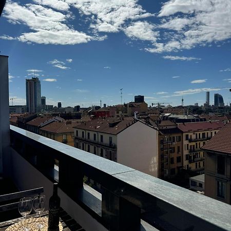 Appartamento Isola- Attico Con Balcone Mailand Exterior foto