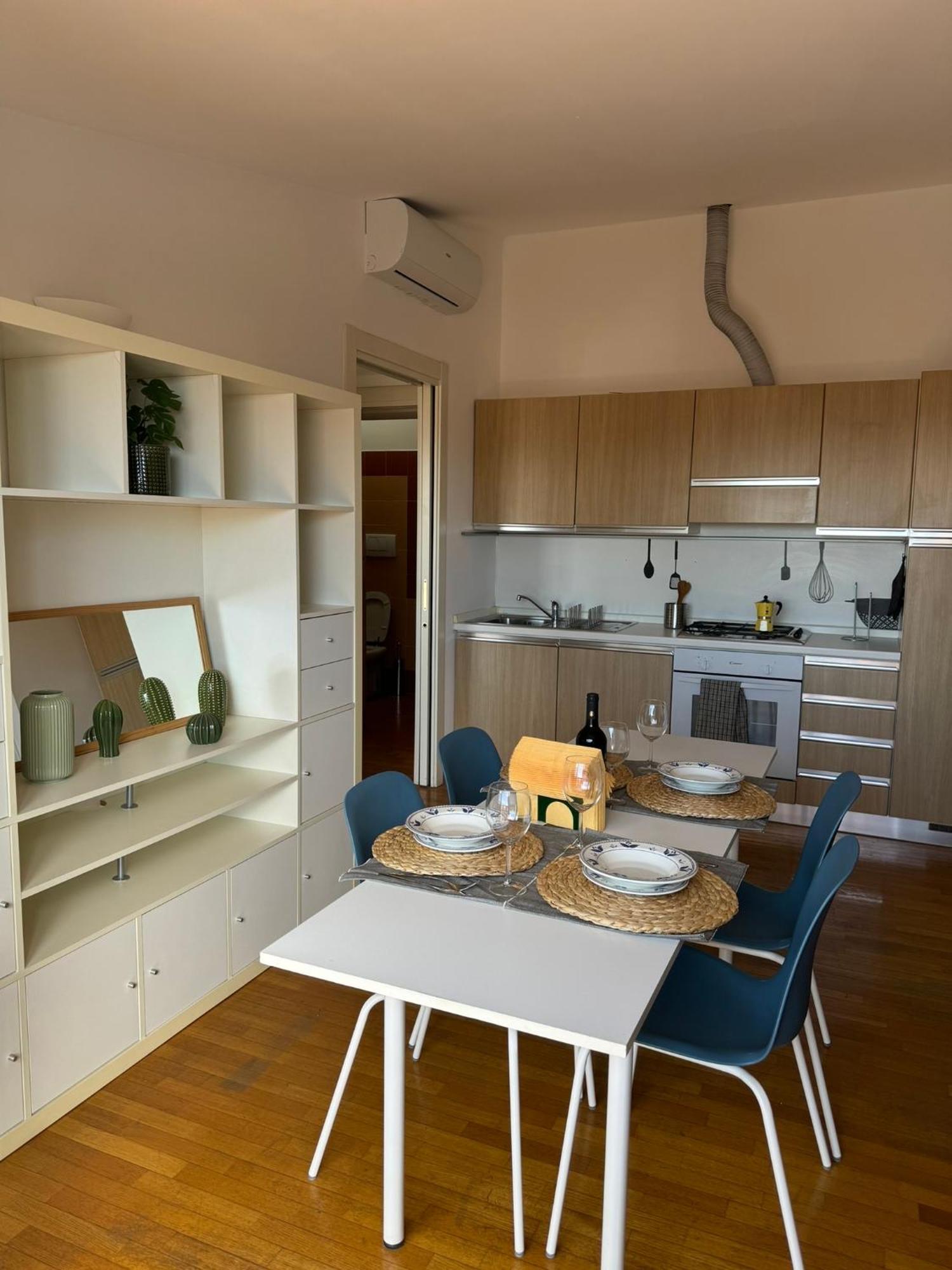 Appartamento Isola- Attico Con Balcone Mailand Exterior foto